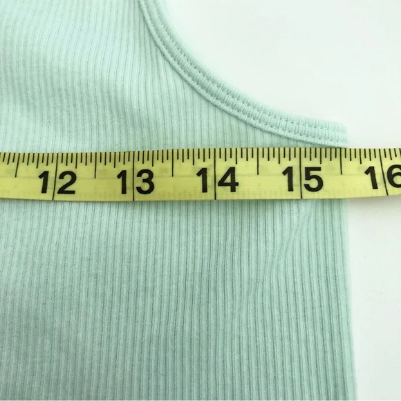 Old Navy Fitted Tank Top - Picture 4 of 5